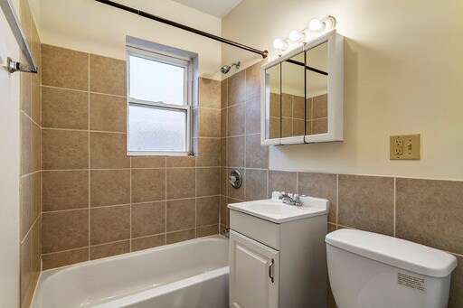 Foto del edificio - 7421 S Kimbark Ave