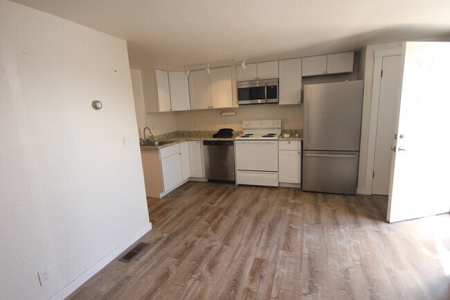 Foto del edificio - 1505 5th Ave W