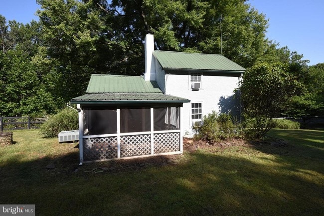 Building Photo - 5569 Free State Rd