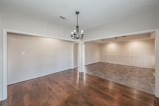 Building Photo - 2332 Stonegate Dr N