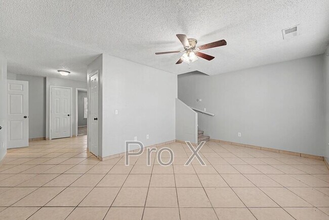 Foto del edificio - 3403 SW Victoria Pl