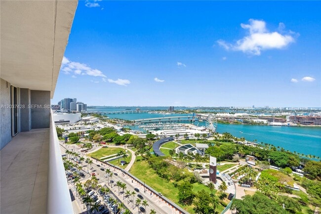Building Photo - 50 Biscayne Blvd