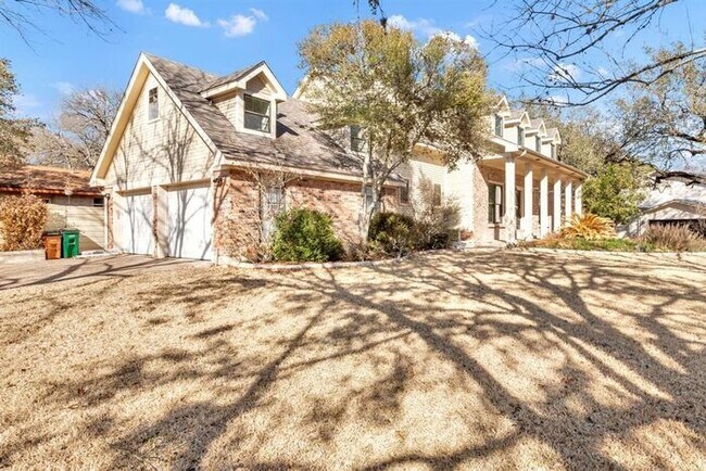 Foto del edificio - 3112 Brightwood Dr, Austin, Texas 78746