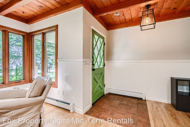 Building Photo - 3 br, 2 bath House - 1107 Fourmile Canyon Dr
