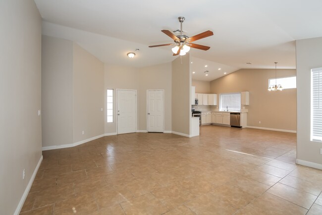 Building Photo - 4123 Evora Cir