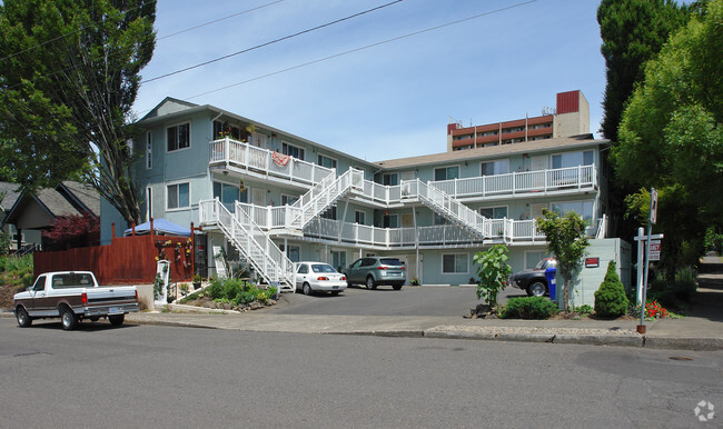 Building Photo - Bridgepointe Apartments