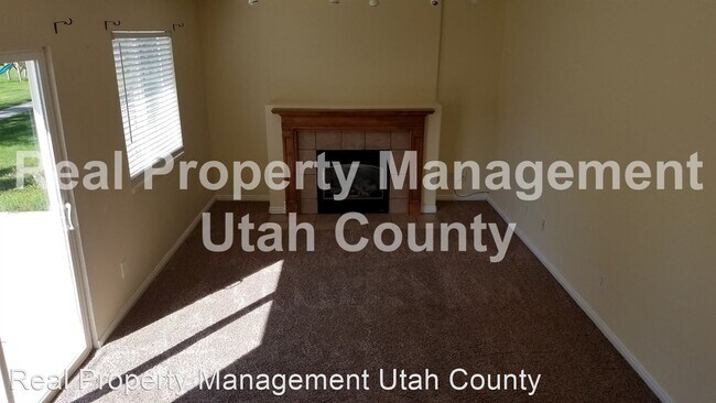 Building Photo - 3 br, 2.5 bath House - 4001 N. Bounty Cove