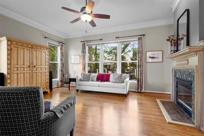 Building Photo - {9120} Well maintained 2 Story + Blue Vall...