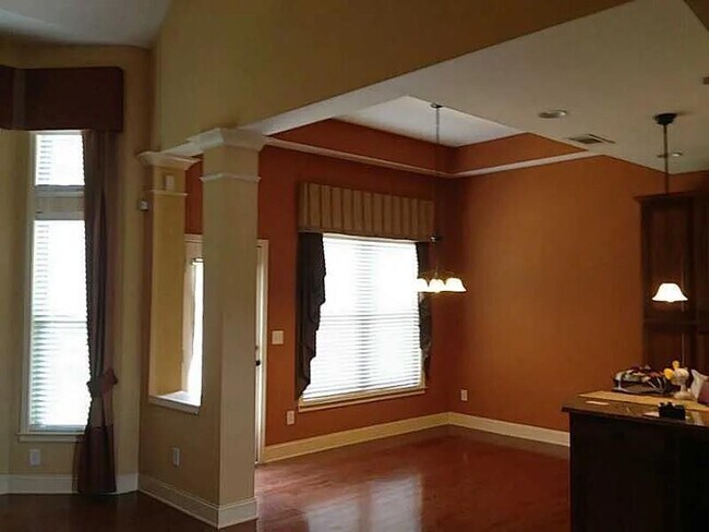 Foto del edificio - 4225 Brumby Ln