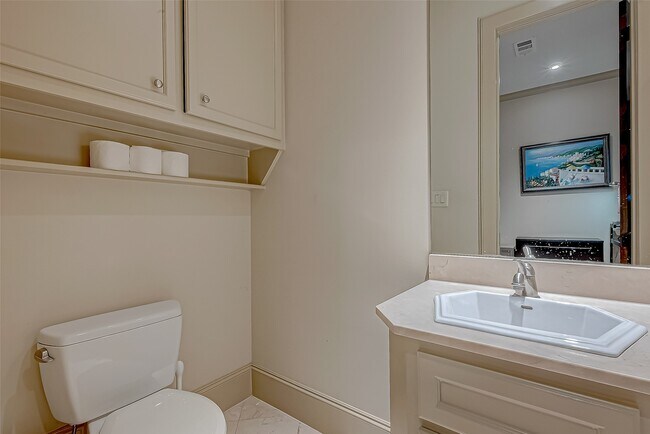 Foto del edificio - 311 Calle Sevilla Pl