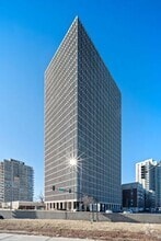 Building Photo - 6700 S South Shore Dr
