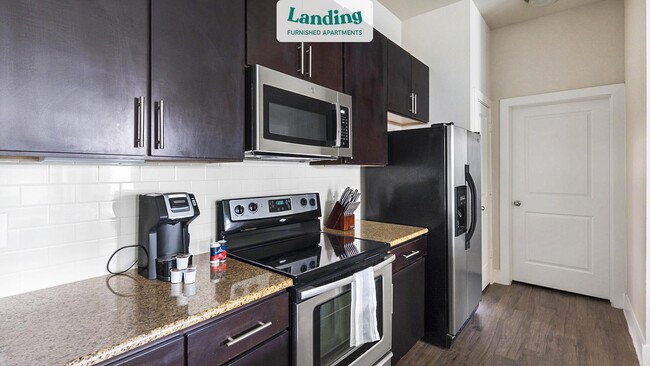 Building Photo - 18101 Point Lookout Dr