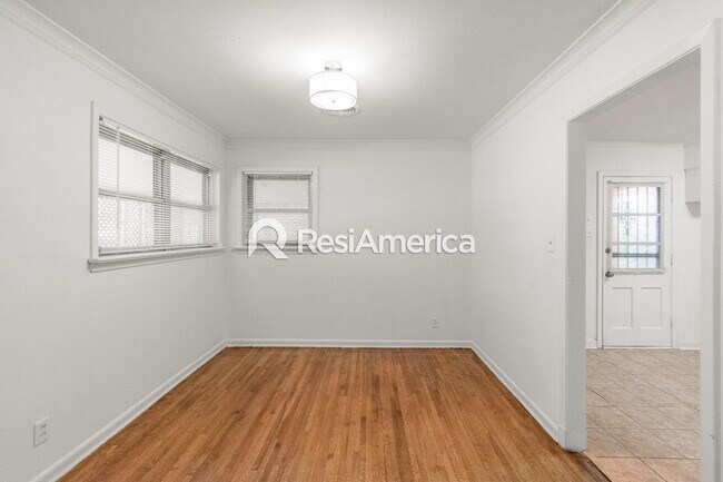 Foto del edificio - Newly Renovated 3/2 in Whitehaven