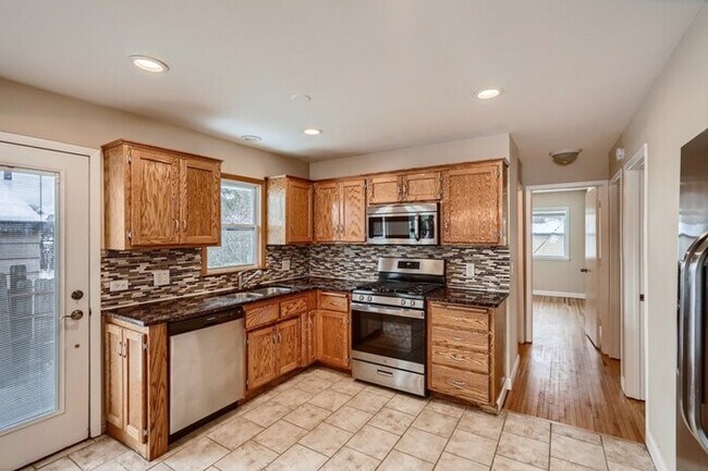 Building Photo - 4010 Monroe Street Ne, Columbia Heights, M...