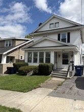Building Photo - 120 Malverne Dr