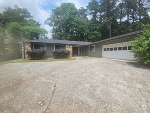 Building Photo - 1693 Briarbend Ct