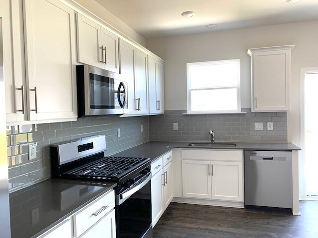 Foto del edificio - 120 Pisgah St