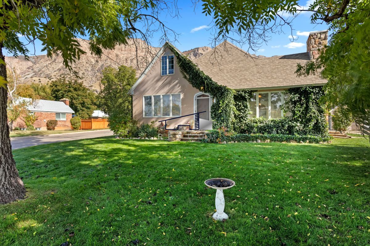 Foto principal - 352 Harrison Blvd