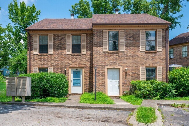 Foto del edificio - 101 Coventry Woods Dr