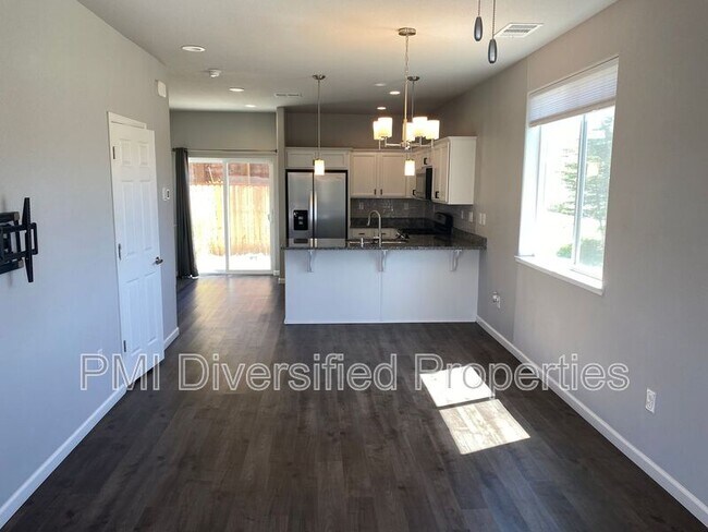 Foto del edificio - 3600 Oaklawn St