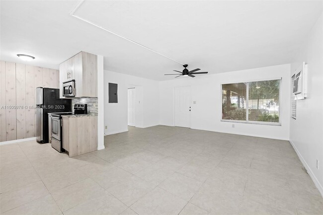 Building Photo - 92 Hendricks Isle