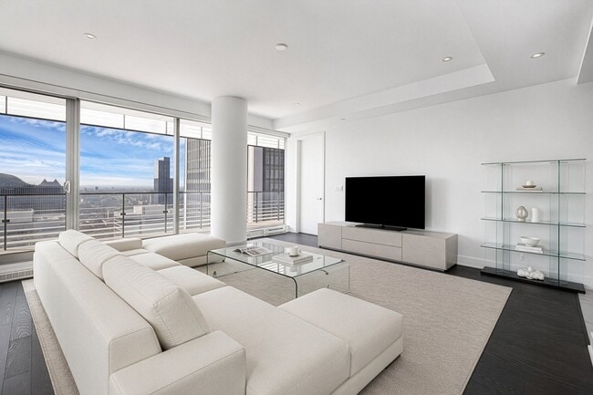 Building Photo - 720 Rue Saint-Jacques