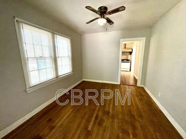 Foto del edificio - 3012 22nd St