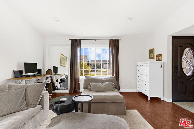 Foto del edificio - 13223 Arabella St