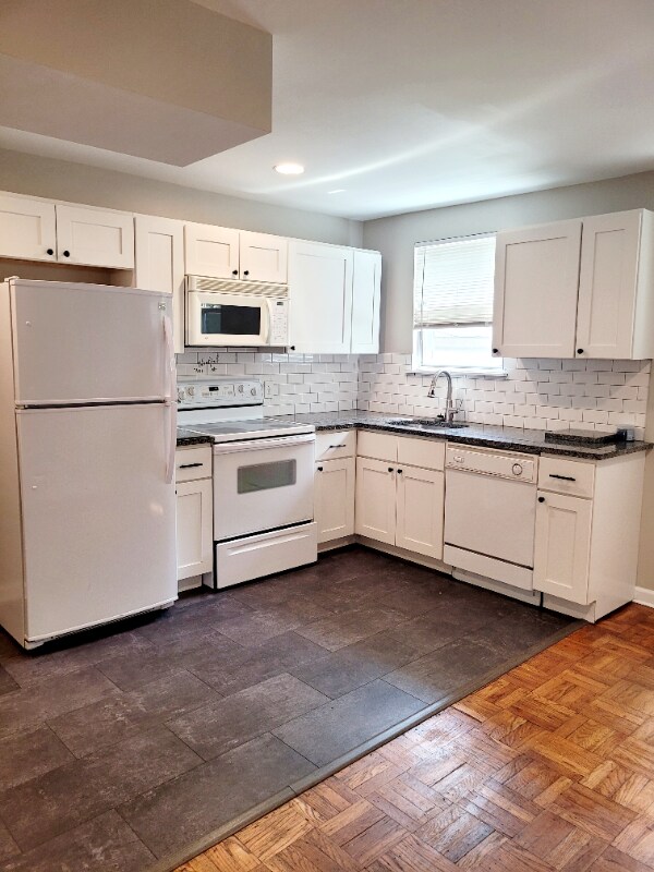 Primary Photo - 682 2nd Ave