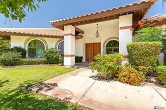 Building Photo - 3208 S Palomino Way