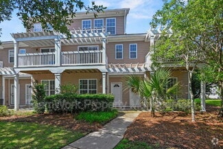 Building Photo - 3065 Sugarberry Ln