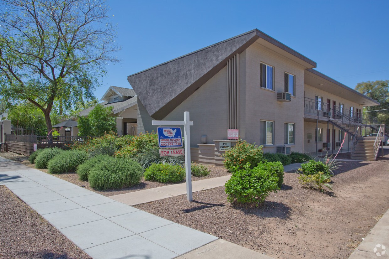 Foto principal - 610 N 4th Ave
