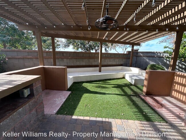 Foto del edificio - 4 br, 3 bath House - 2982 S 186th LN