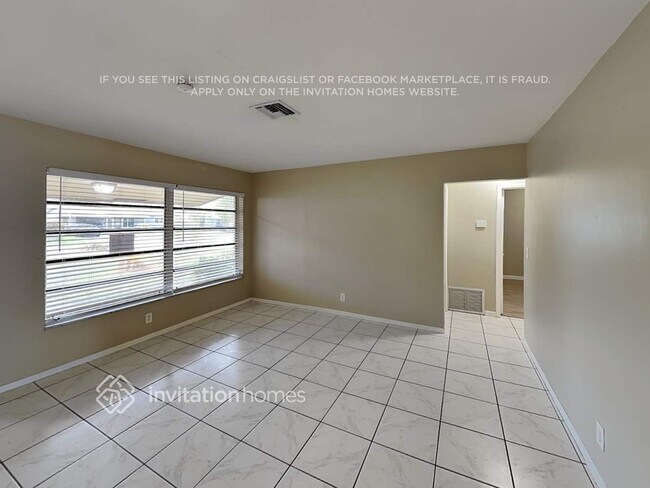 Foto del edificio - 1772 NW 38th St