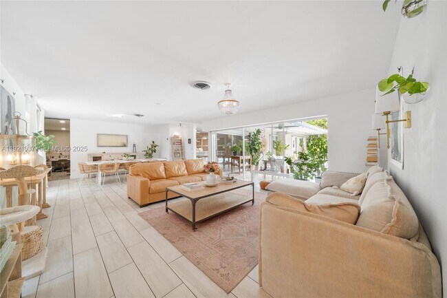 Foto del edificio - 341 Island Dr