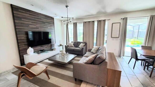 Foto del edificio - 3810 Oakville Ave