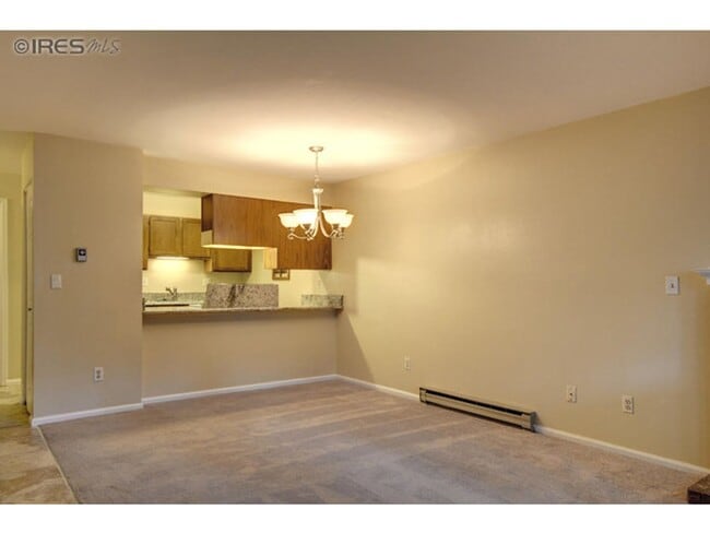Building Photo - Inviting 2-Bedroom Condo Near Shopping & Dining | Available Early July