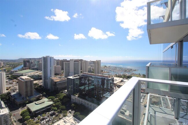 Foto del edificio - 629 Keeaumoku St