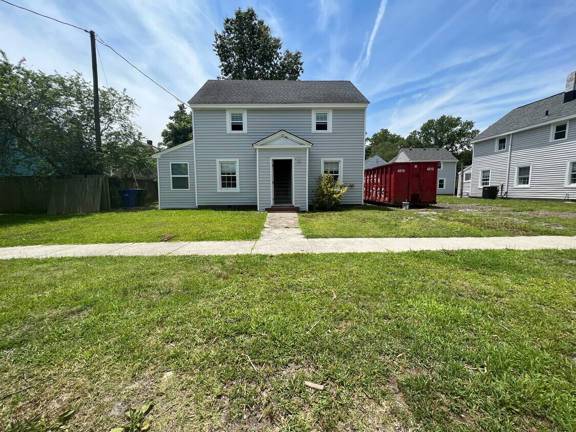 24 Afton Pky, Portsmouth, VA 23702 House Rental in Portsmouth, VA