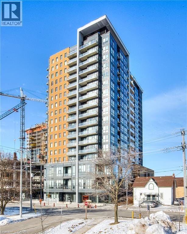 Building Photo - 108 Garment St