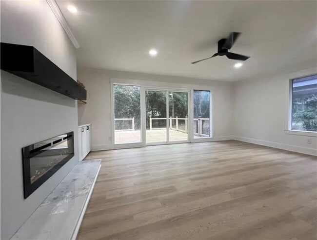 Building Photo - 1459 Cambridge Ct