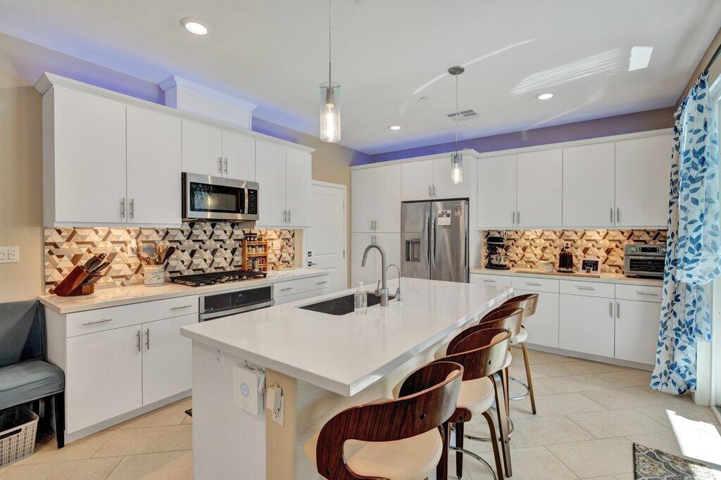 Foto principal - 76345 Cornell Wy