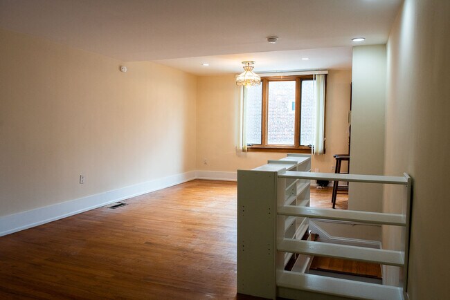 Foto del edificio - 1102 Manning St