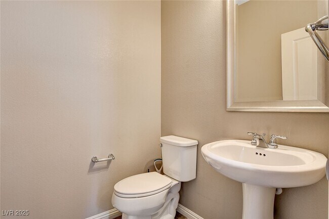 Foto del edificio - 6237 Fallsview Ct