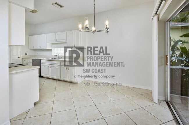 Foto del edificio - 10735 Maui Cir