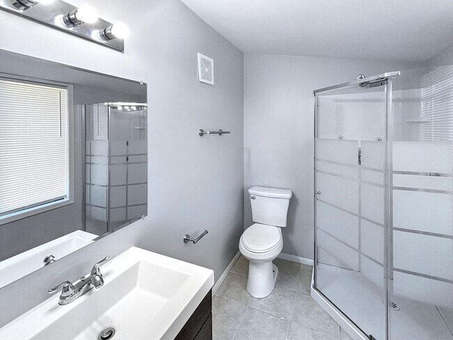 Foto del edificio - 21 W Thrush St