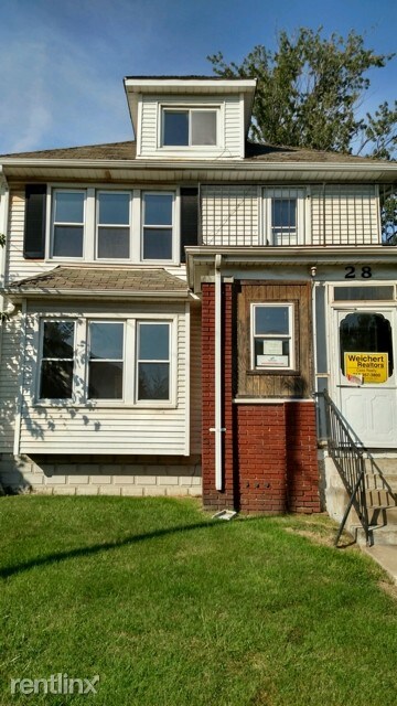 Primary Photo - 28 W Westfield St