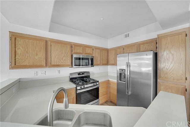 Building Photo - 603 Larkridge