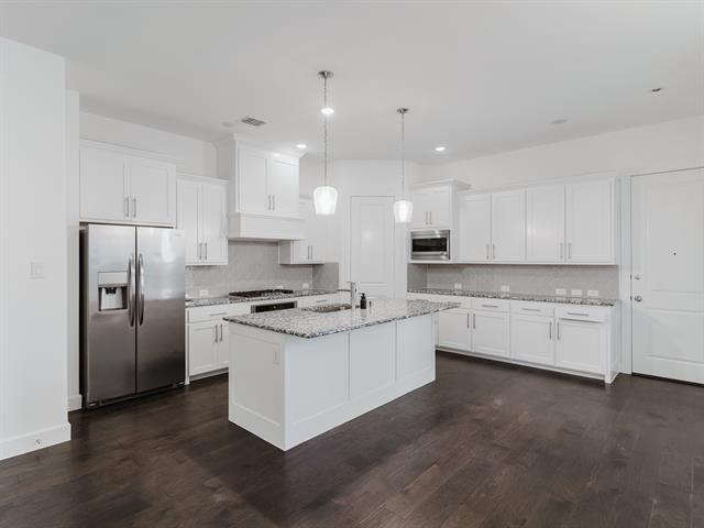 Building Photo - 6246 Meyer Way