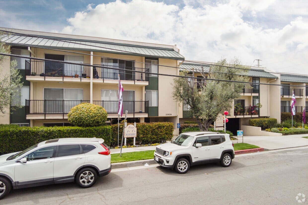 Casa de Oro Apartments Apartments in Torrance, CA Westside Rentals
